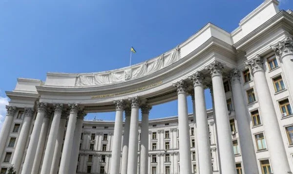 РФ хоче стерти кордон з окупованими територіями – реакція МЗС України